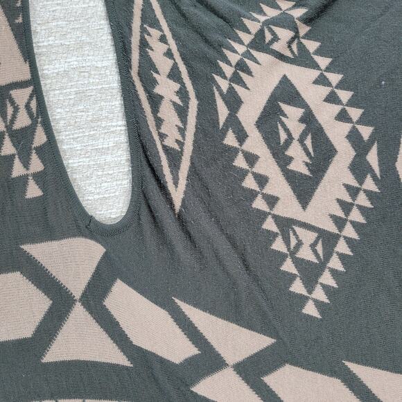 Urban Mangoz Duster Cardigan Womens Small Tan Gray Aztec Southwest Boho Sweater - Picture 10 of 14